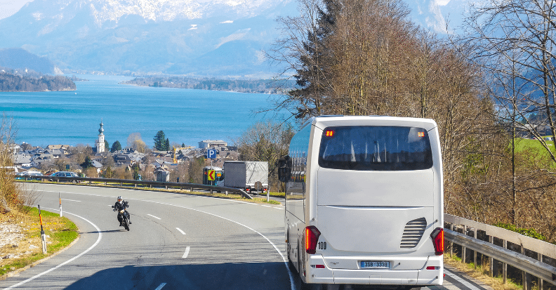 Tour dei Laghi in Pullman da Milano