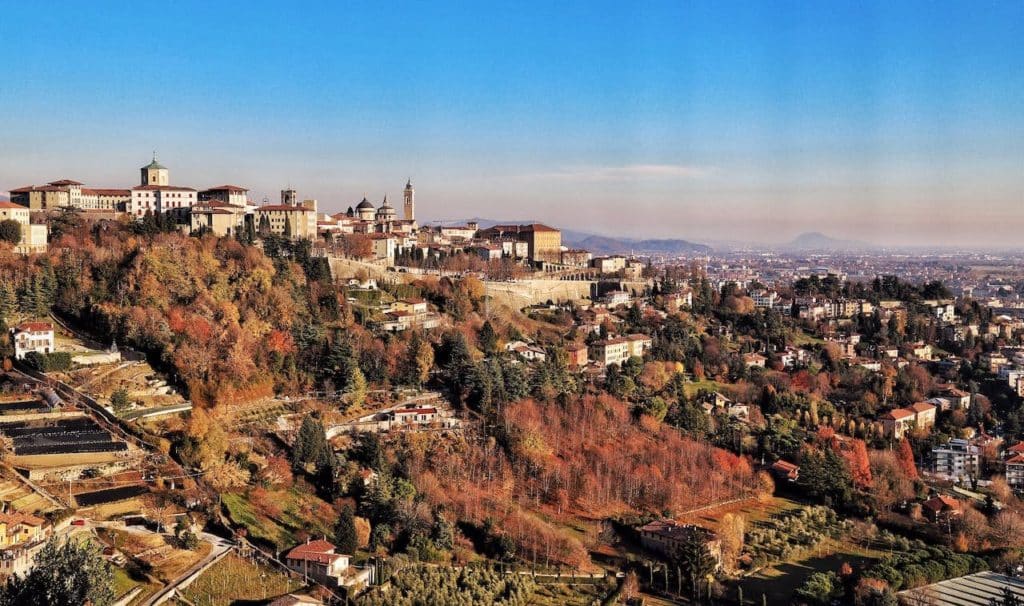 Noleggio Pullman Bergamo con conducente